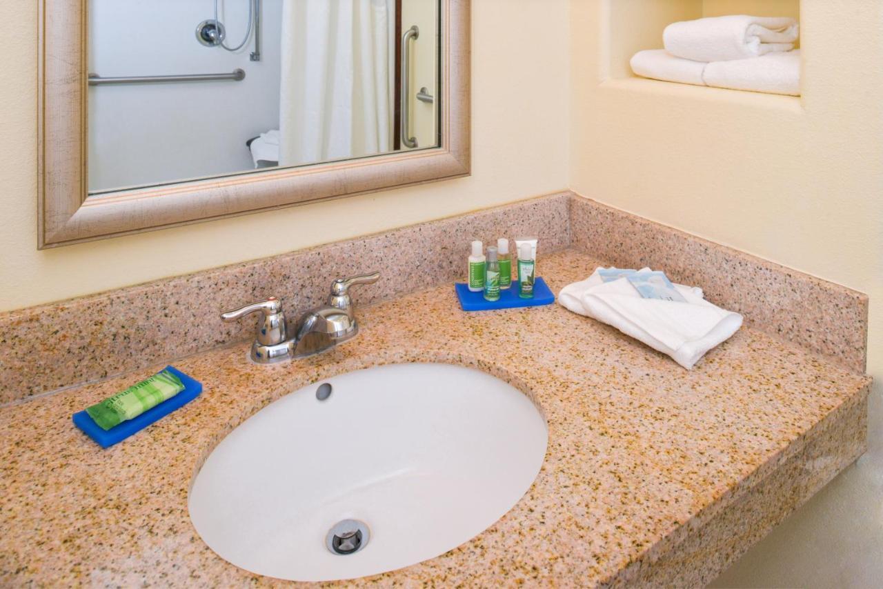 Holiday Inn Express & Suites Alamosa By Ihg Eksteriør billede